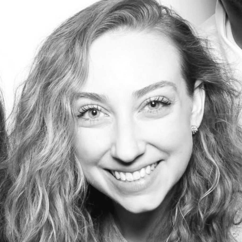 Allison Manley headshot
