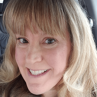 Jill Fackelman headshot